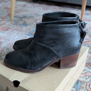 Toms Black Leather Leila Ankle Booties